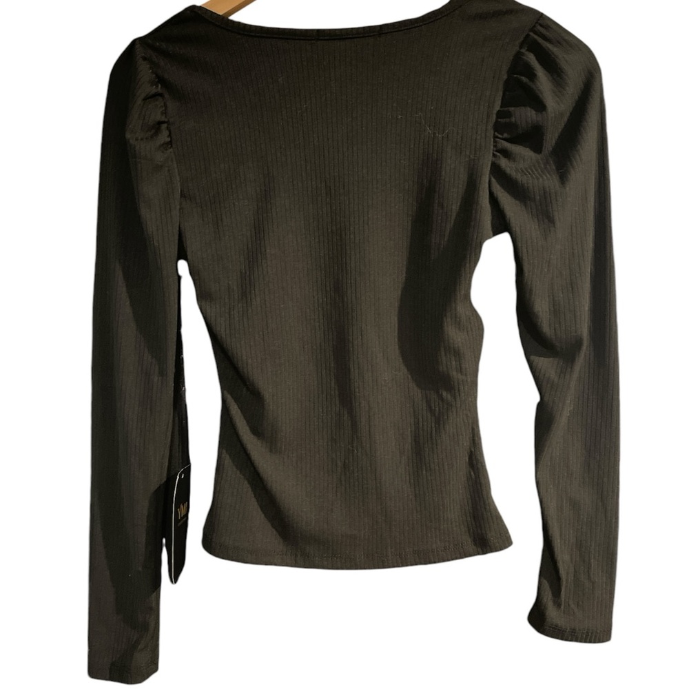 YMI Collections black long sleeve juniors tshirt size small NWT - Picture 2 of 7